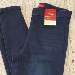 Jennifer Lopez dark Jeggings